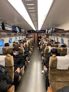 新幹線車内にて