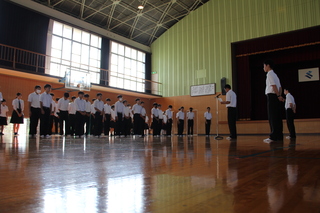 決意式（１・２年生代表生徒の激励のことば）