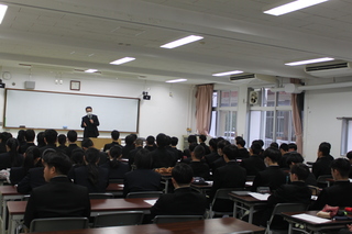 ２学年合同ＬＨＲ