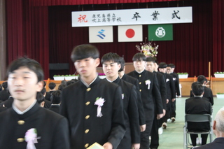 卒業生退場（電子機械科）