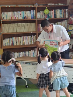 読み聞かせ
