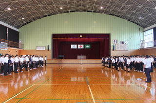 就職・進学決意式