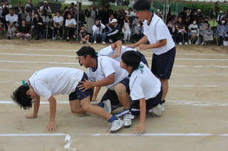 ムカデ競争（男子）