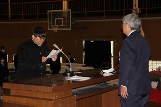 新入会員代表誓いのことば