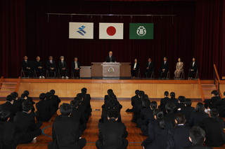 離任式（離任者紹介）